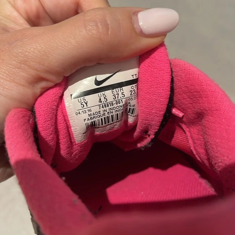 Nike used but